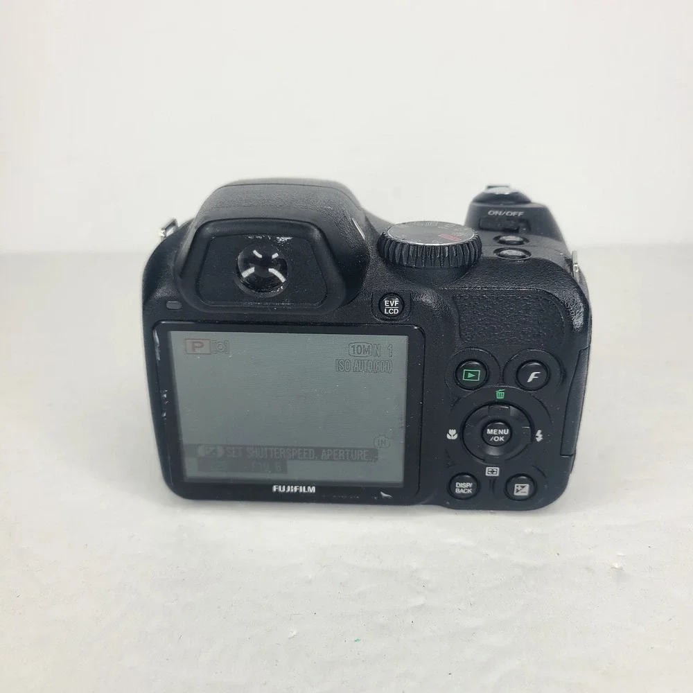 Fujifilm FinePix S2100HD‎ 10.0MP Digital Camera 15X Optical Zoom Black - TESTED